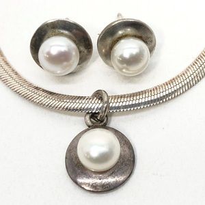 ITALIAN .925 STERLING SILVER Cultured Button Pearl Necklace & Earrings Set